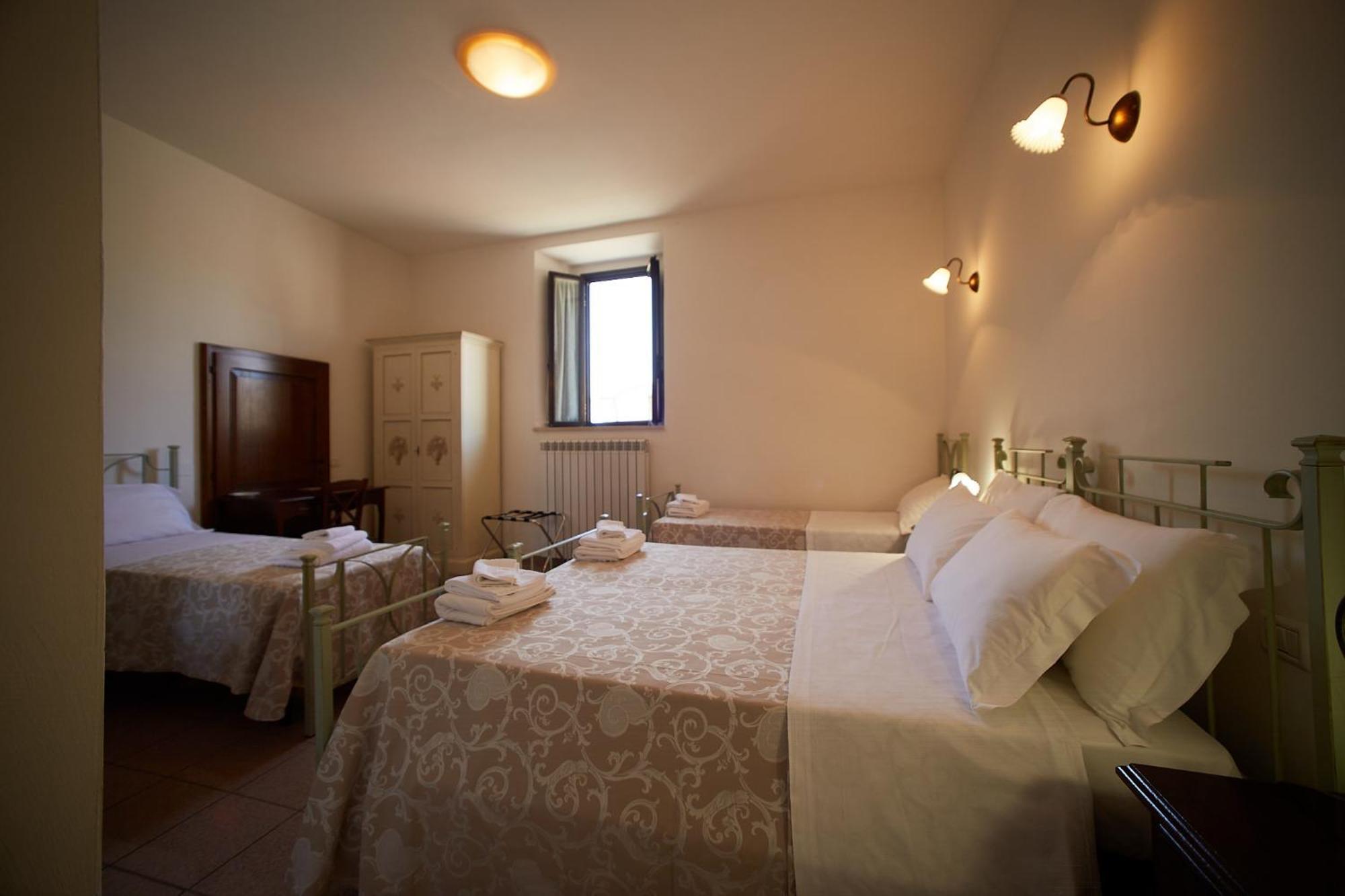 Il Monastero Di Bevagna Bed and Breakfast Eksteriør billede