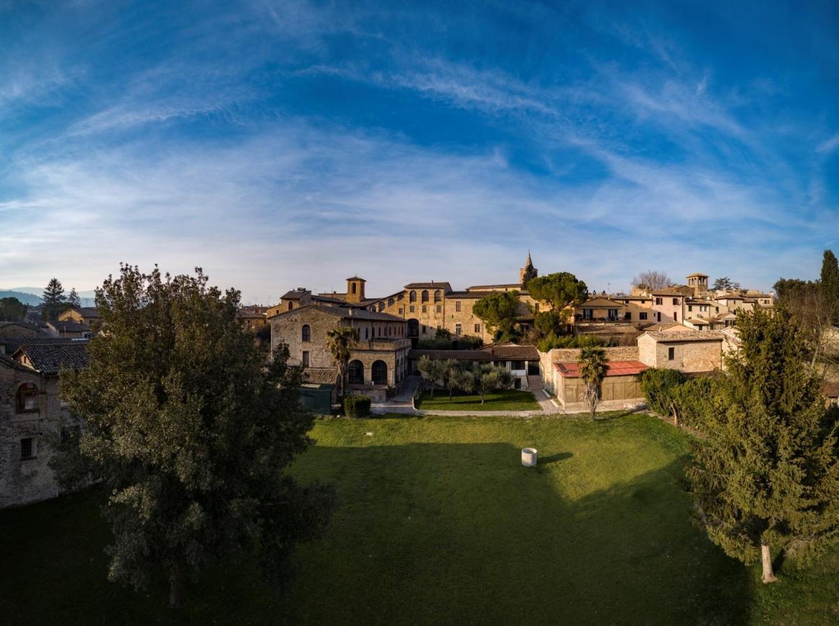 Il Monastero Di Bevagna Bed and Breakfast Eksteriør billede