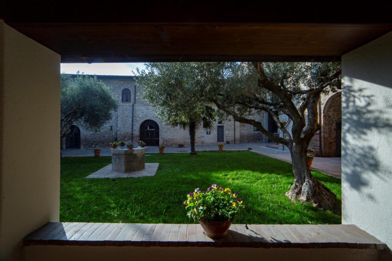 Il Monastero Di Bevagna Bed and Breakfast Eksteriør billede